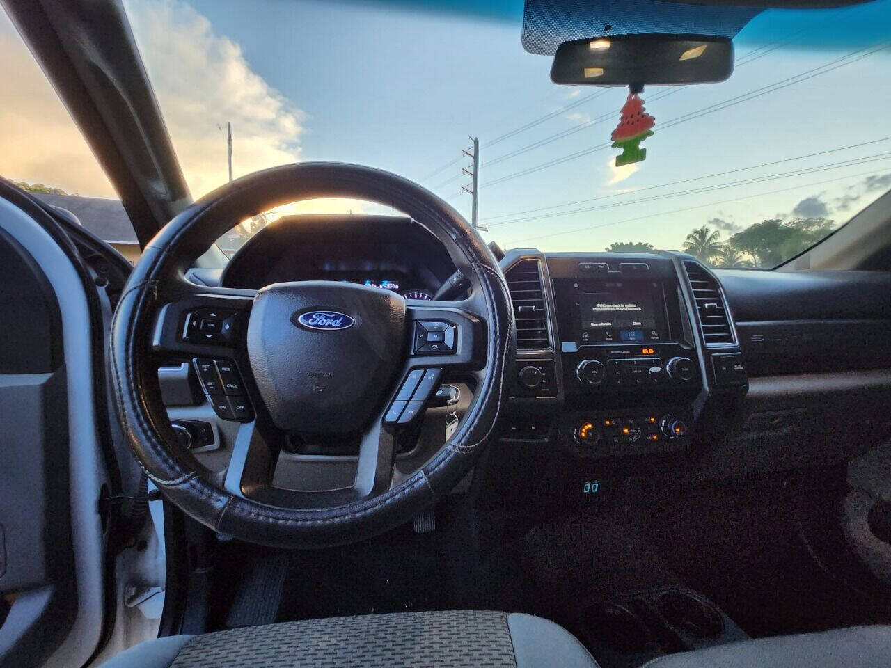 2019 Ford F-250 Pickup - $29,995