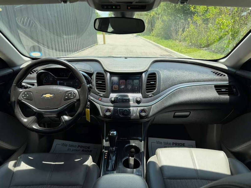 2017 Chevrolet Impala LT