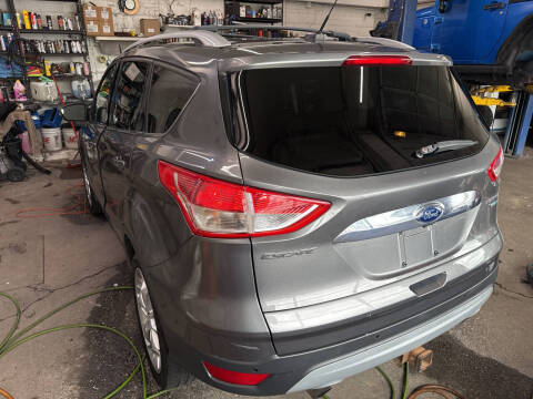 2014 Ford Escape Titanium