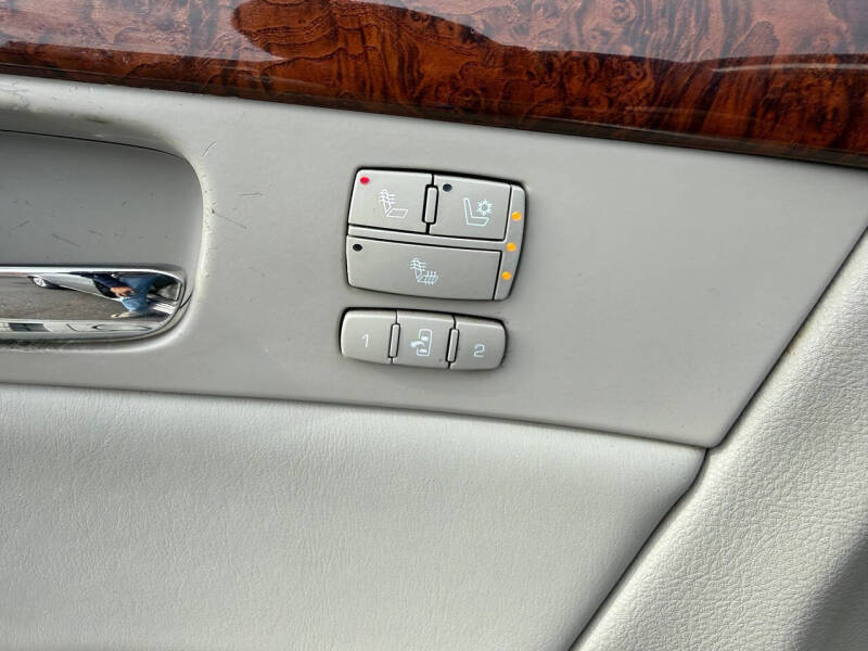 2007 Cadillac DTS Luxury I