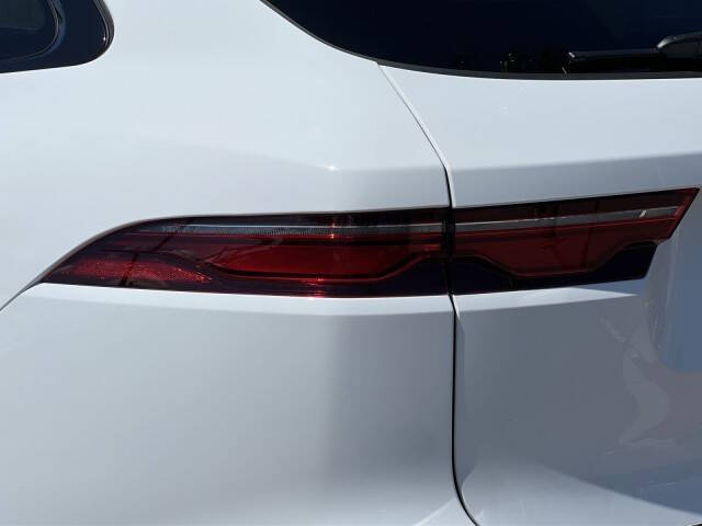 2025 Jaguar F-PACE P250 R-Dynamic S