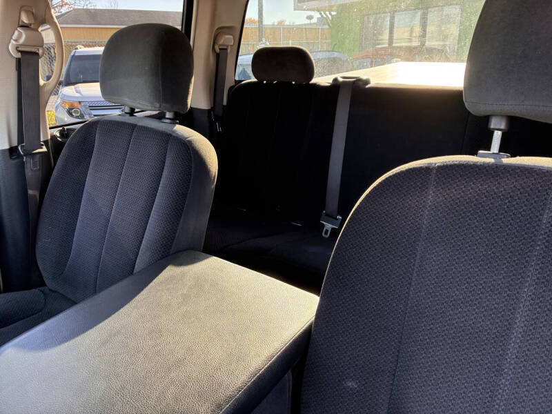 2004 Dodge Ram 1500 SLT