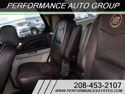 2013 Cadillac Escalade Platinum Edition