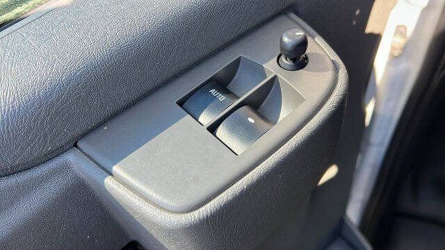 2023 GMC Savana 2500