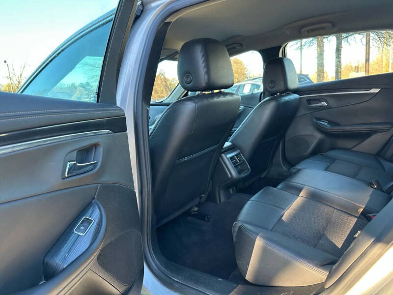 2019 Chevrolet Impala LT