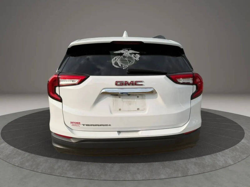 2022 GMC Terrain SLE