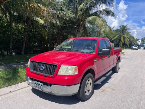 2004 Ford F-150 for sale at L G AUTO SALES in Boynton Beach FL