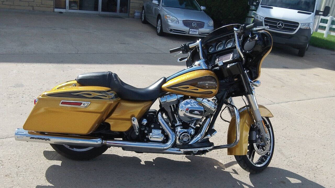 2016 Harley-Davidson FLHXS Street Glide