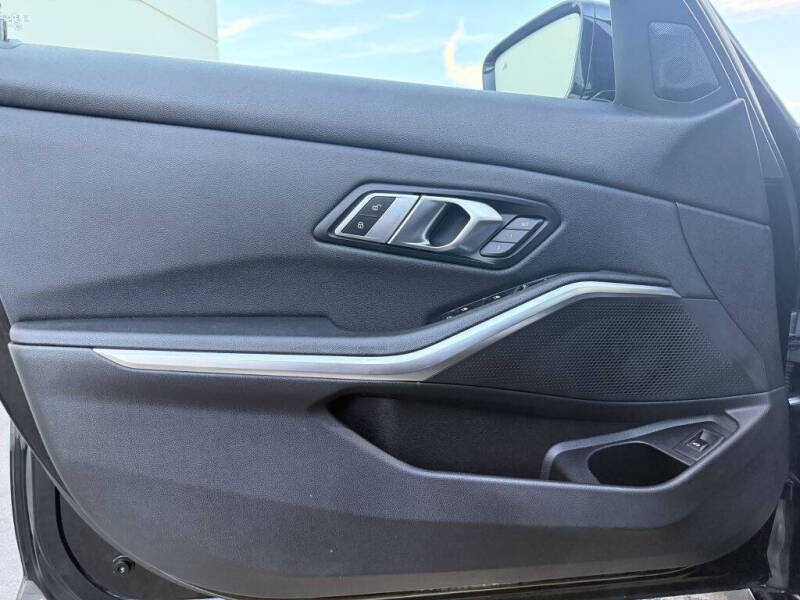 2020 BMW 3 Series 330i