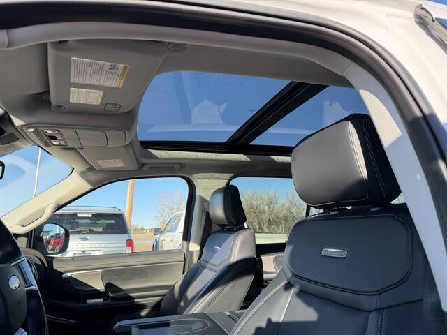 2025 Ford Expedition MAX Platinum
