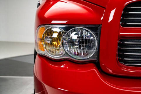 2004 Dodge Ram 1500 SRT-10