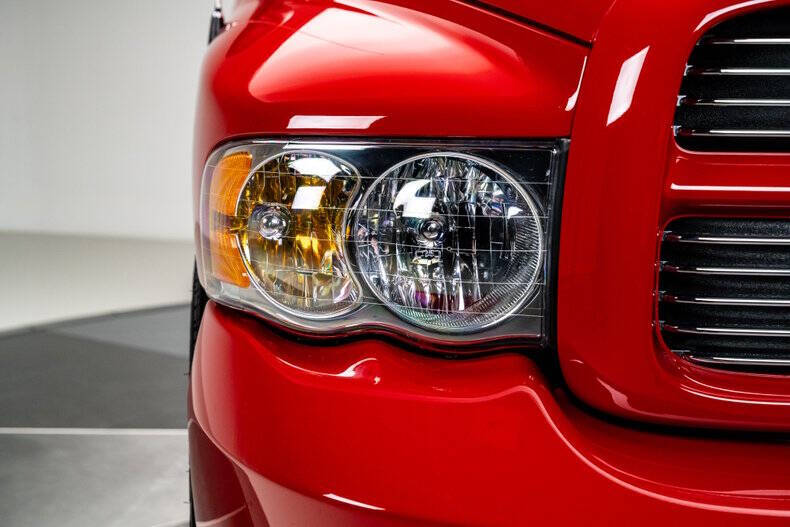 2004 Dodge Ram 1500 SRT-10