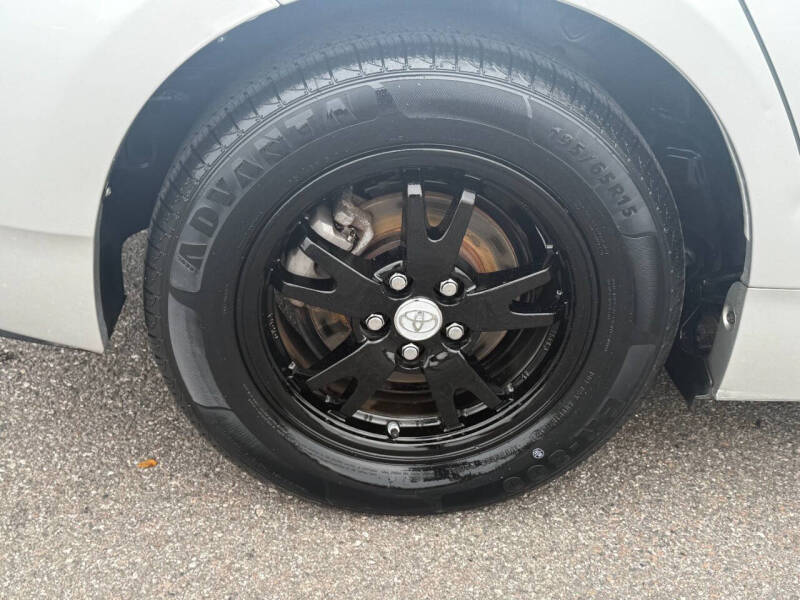 2014 Toyota Prius Four