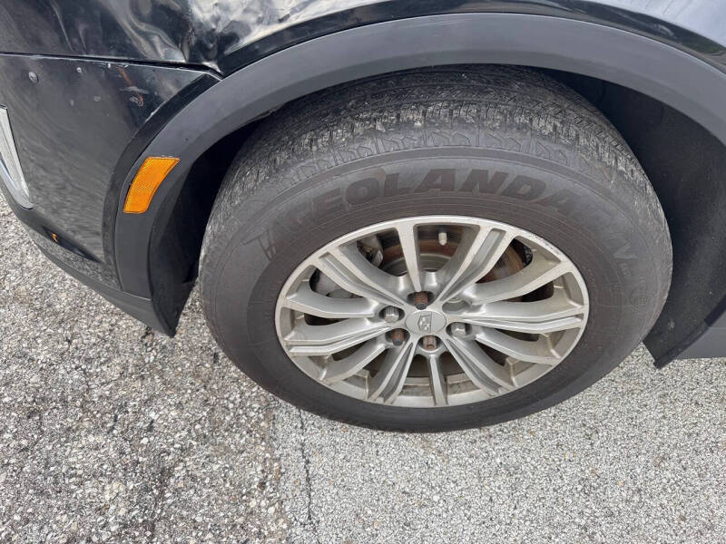 2017 Cadillac XT5 Luxury