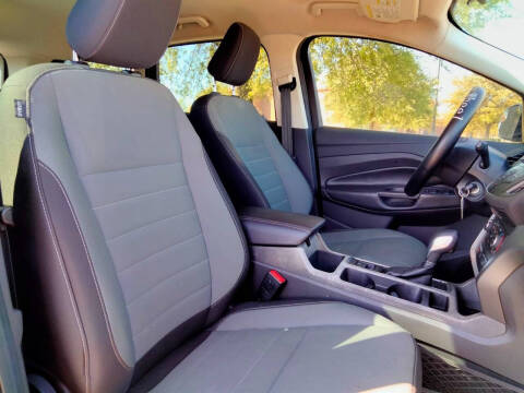 2019 Ford Escape S