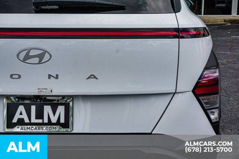 2025 Hyundai Kona SEL