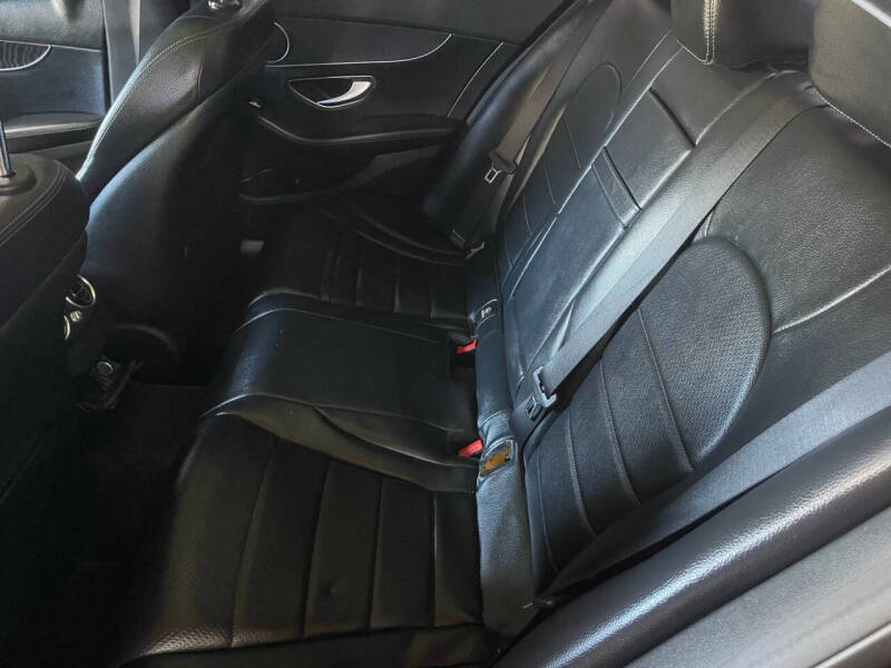 2016 Mercedes-Benz C-Class