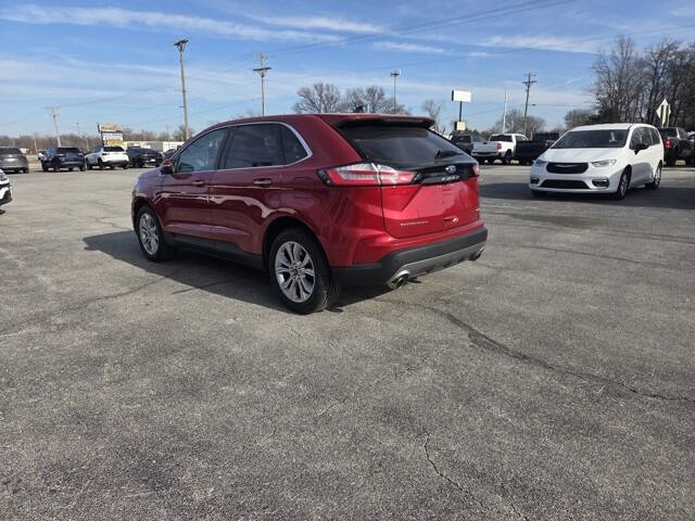 2024 Ford Edge Titanium