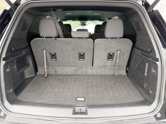 2024 Chevrolet Traverse LS