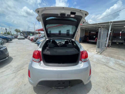 2017 Hyundai Veloster Value Edition