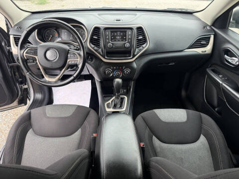 2016 Jeep Cherokee Sport Altitude