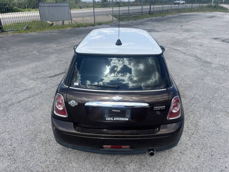 2011 MINI Cooper