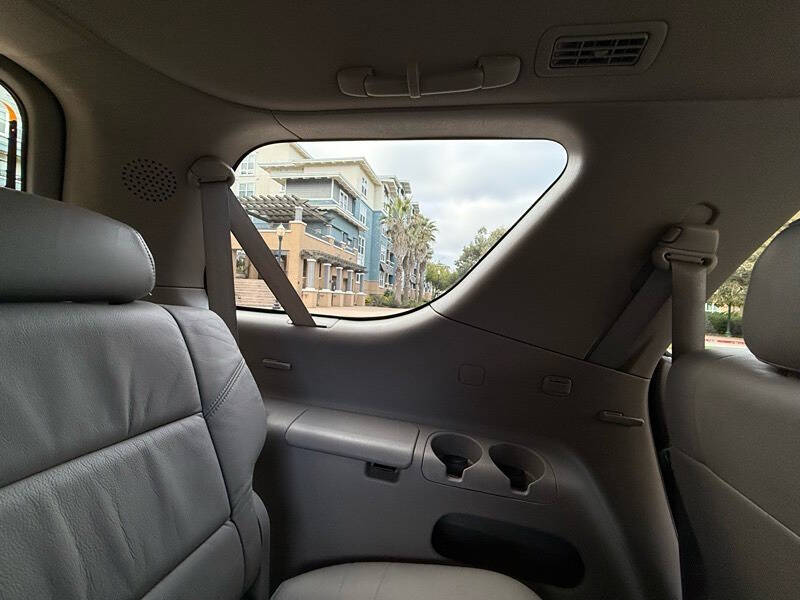 2004 Toyota Sequoia Limited