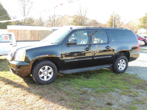 2013 GMC Yukon XL for sale at Cars Plus in Fruitland MD