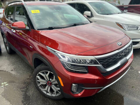 2021 Kia Seltos for sale at Point Auto Sales in Lynn MA