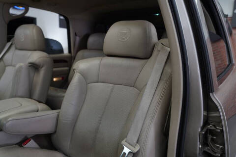 2002 Cadillac Escalade