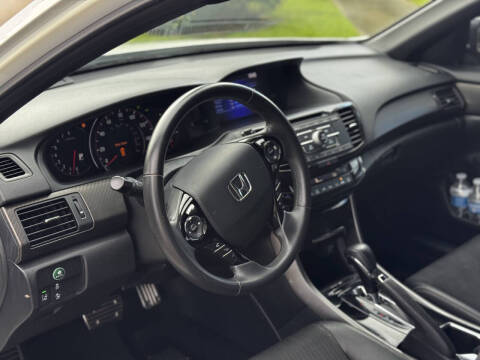 2017 Honda Accord Sport w/Honda Sensing