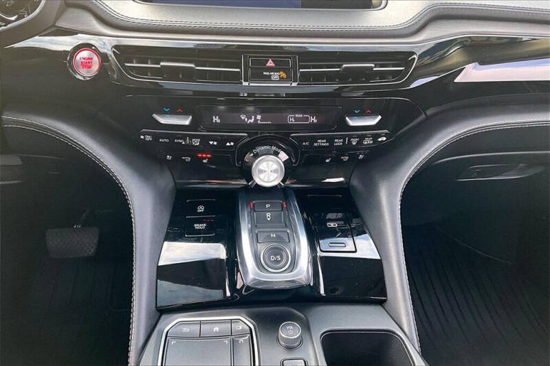 2024 Acura MDX SH-AWD w/Advance