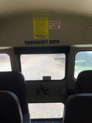 2005 Freightliner FS 65 School Bus