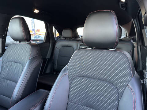 2025 Ford Escape ST-Line Select