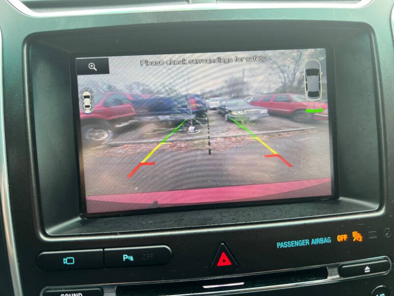 2016 Ford Explorer Sport