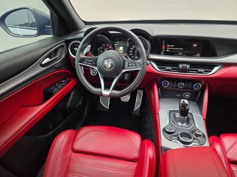 2018 Alfa Romeo Stelvio Ti Sport