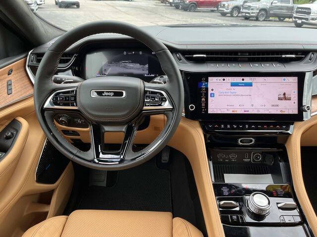 2026 Jeep Grand Cherokee Summit
