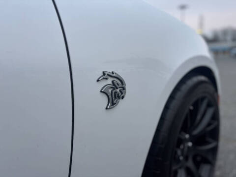 2016 Dodge Charger SRT Hellcat