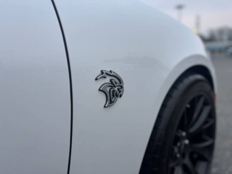 2016 Dodge Charger SRT Hellcat