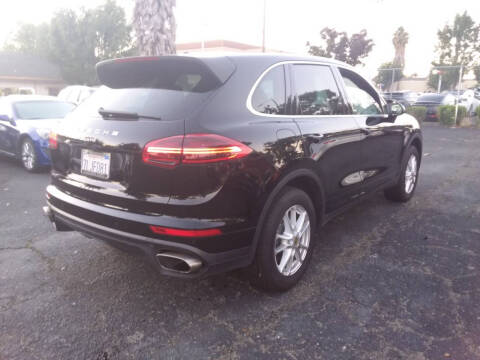 2016 Porsche Cayenne