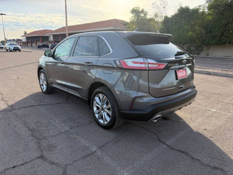 2024 Ford Edge Titanium