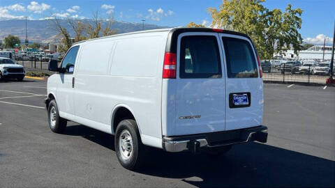 2023 Chevrolet Express 2500