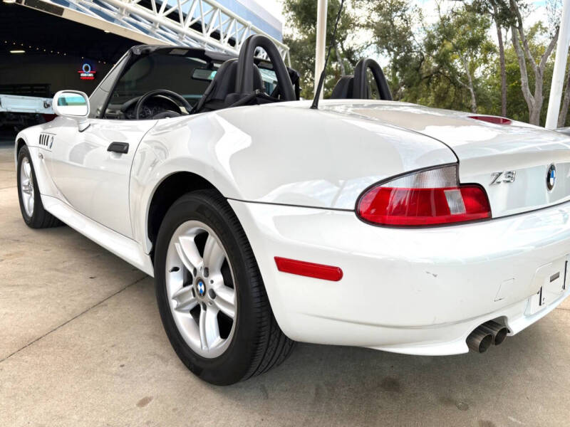 2002 BMW Z3 2.5i