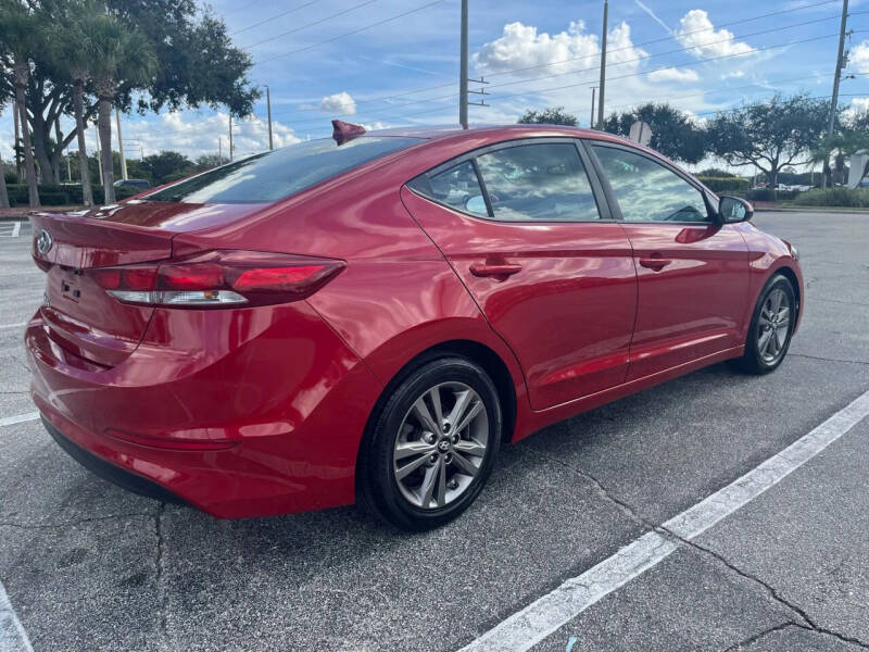 2018 Hyundai Elantra