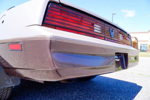 1984 Pontiac Firebird