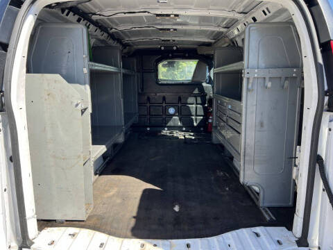 2021 Chevrolet Express 2500