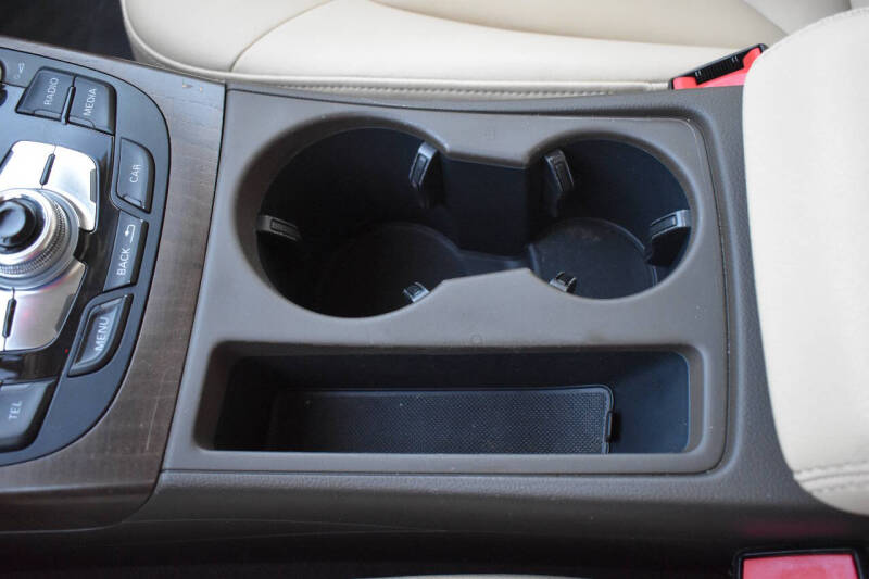 2014 Audi A4 2.0T quattro Premium Plus