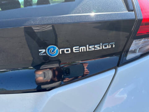 2018 Nissan LEAF S