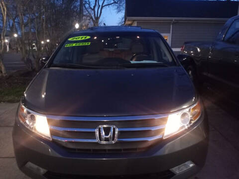 2011 Honda Odyssey for sale at ROBINSON AUTO BROKERS in Dallas NC