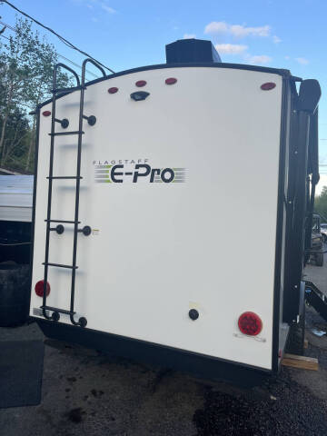 2022 2022 Flag staff 20BHS